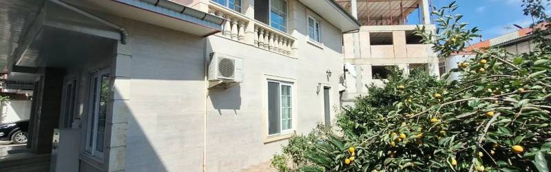                                             فروش خانه ویلایی در داخل شهر
                                                                                منزل ویلایی
                                        در  رضوان شهر