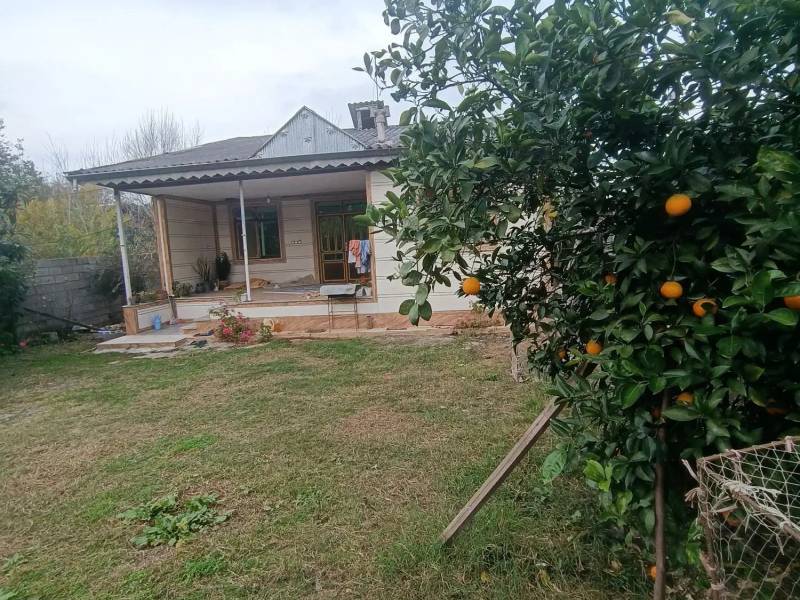                                            ویلای ۴۰۰متری .با چشم اندازه رودخانه
                                                                                منزل ویلایی
                                        در  رضوان شهر