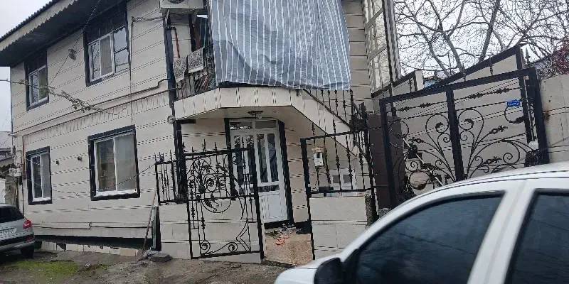                                            واحد  آپارتمان ۷۰ متری بسیاز تمیز
                                                                                آپارتمان
                                        در  رضوان شهر