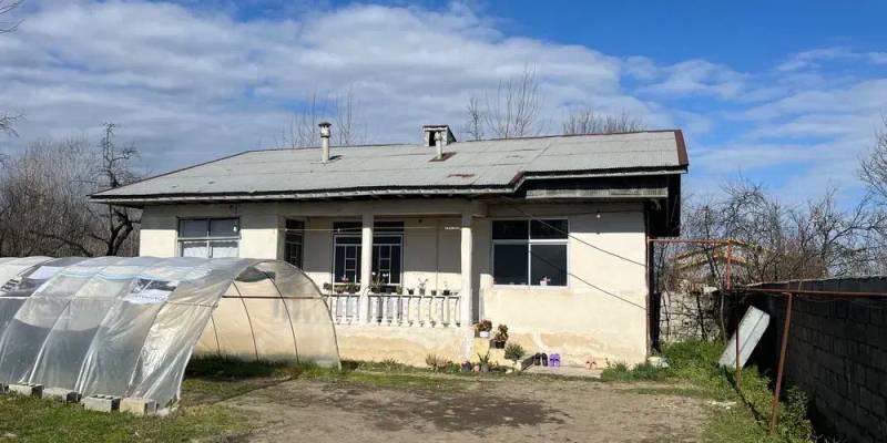                                             ویلایی ۳۰۰ متری کوهپایه ای
                                                                                منزل ویلایی
                                        در  رضوان شهر
