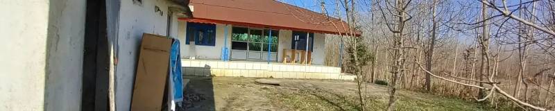                                             خانه محوطه با زمین 350متری
                                                                                منزل ویلایی
                                        در  رضوان شهر