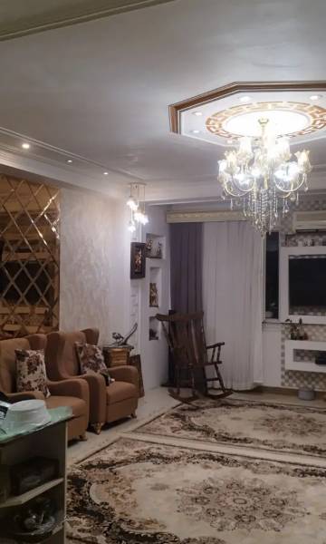                                            فروش آپارتمان
                                                                                آپارتمان
                                        در  رضوان شهر