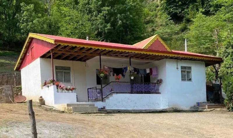                                             فروش خونه
                                                                                منزل ویلایی
                                        در  رضوان شهر