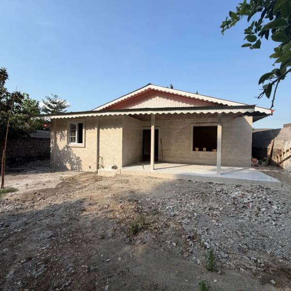                                            ۳۵۰متر ویلای ۳خوابه_سند تک برگ
                                                                                منزل ویلایی
                                        در  رضوان شهر