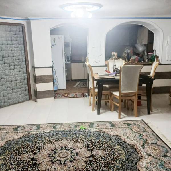 رهن واجاره همکف ویلایی مرکز شهر
