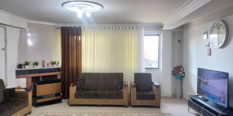                                             واحد در داخل شهر رضوانشهر
                                                                                آپارتمان
                                        در  رضوان شهر