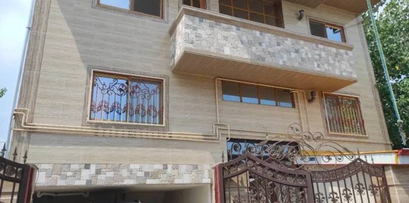                                             اجاره مسکونی
                                                                                آپارتمان
                                        در  رضوان شهر