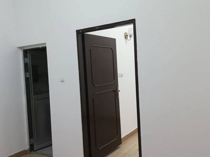 واحد مسکونی اجاره ای همکف ورودی مستقل پونل