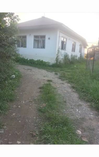 فروش  خانه ویلایی کلنگی با محوطه